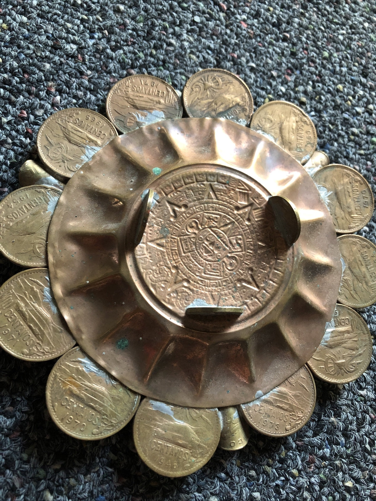 VINTAGE MEXICAN AZTEC COIN CENTAVOS CIGARETTE ASHTRAY 15 COINS HANDMADE4
