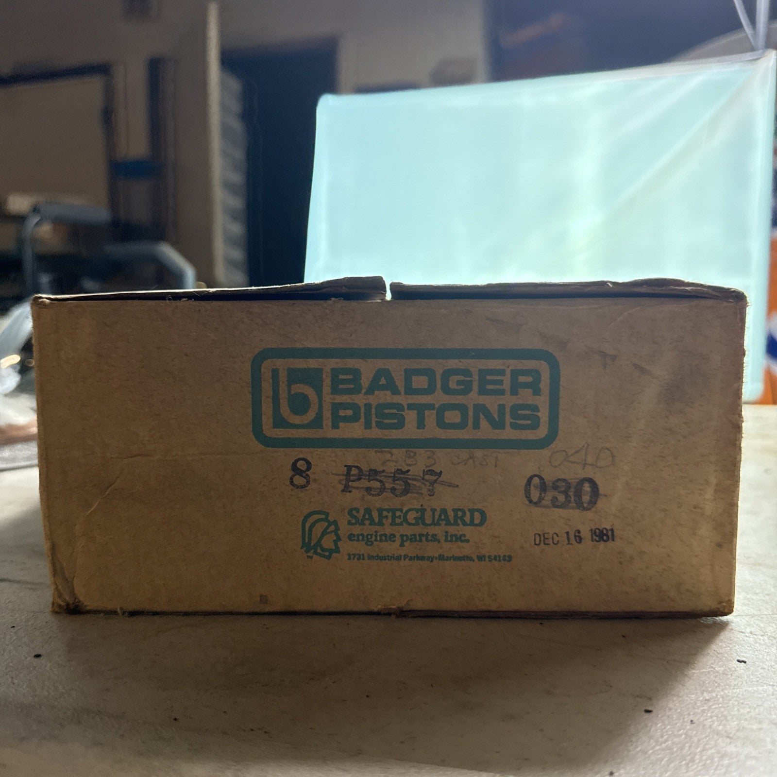 Set of 8 Badger Pistons .040 Over Chevy 283 V8 Cast Set – Vintage 1981 Used0