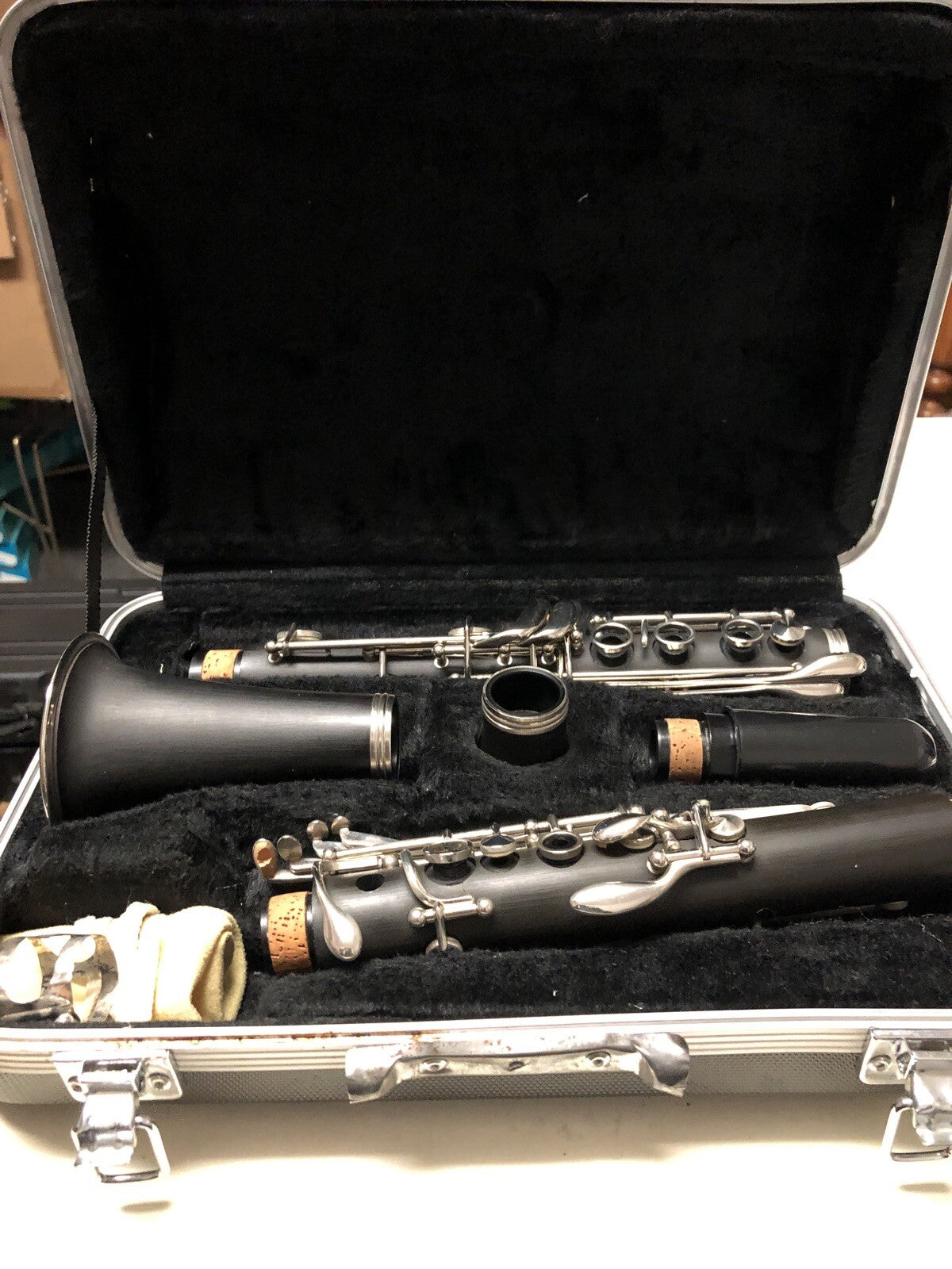 A6 Vintage Nice Selmer Bundy Resonite Plastic Clarinet W/ Case, 1970s1