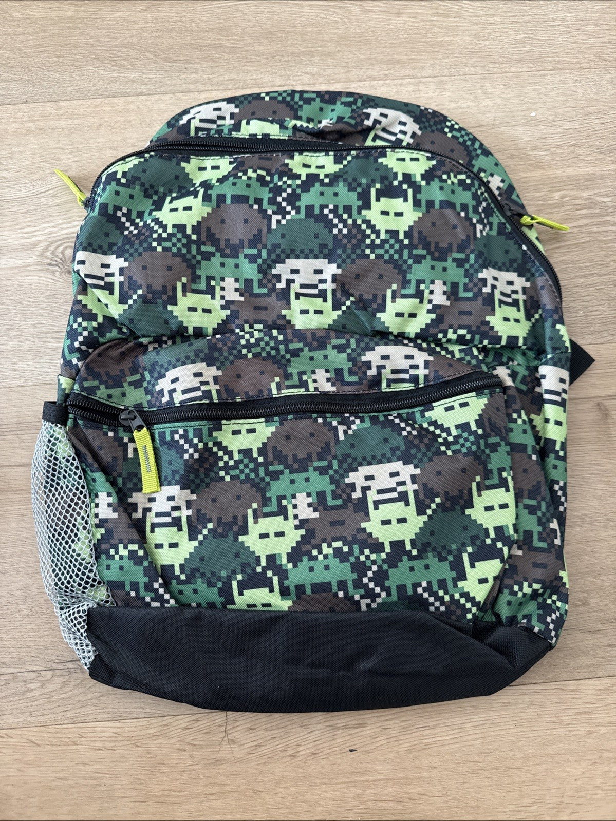 Pixelated Camouflage School Backpack Book Bag 16" Full Size Green Black1