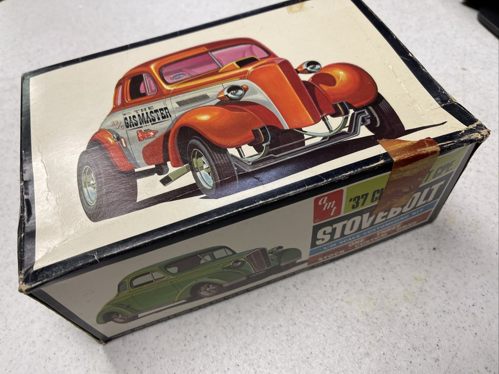 Original AMT 1937 Chevrolet Coupe Gas Master Model Kit4