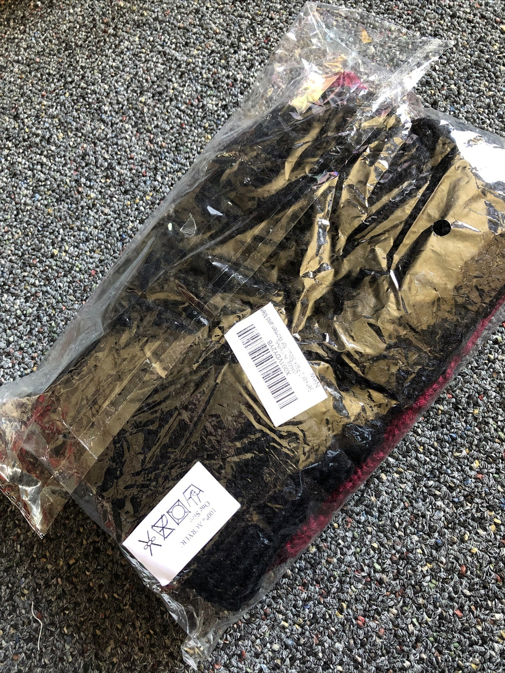 New Pack Of 2 Beanies Burgundy & Black1