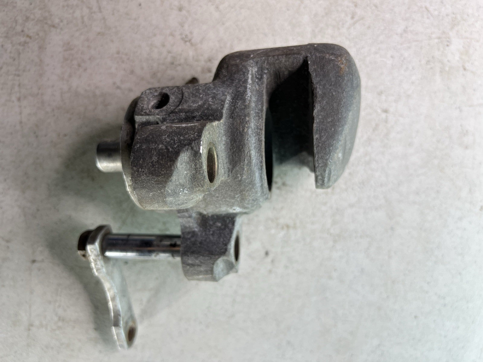 Vintage Airheart RC-101M Brake Caliper Assembly Hot Rod0