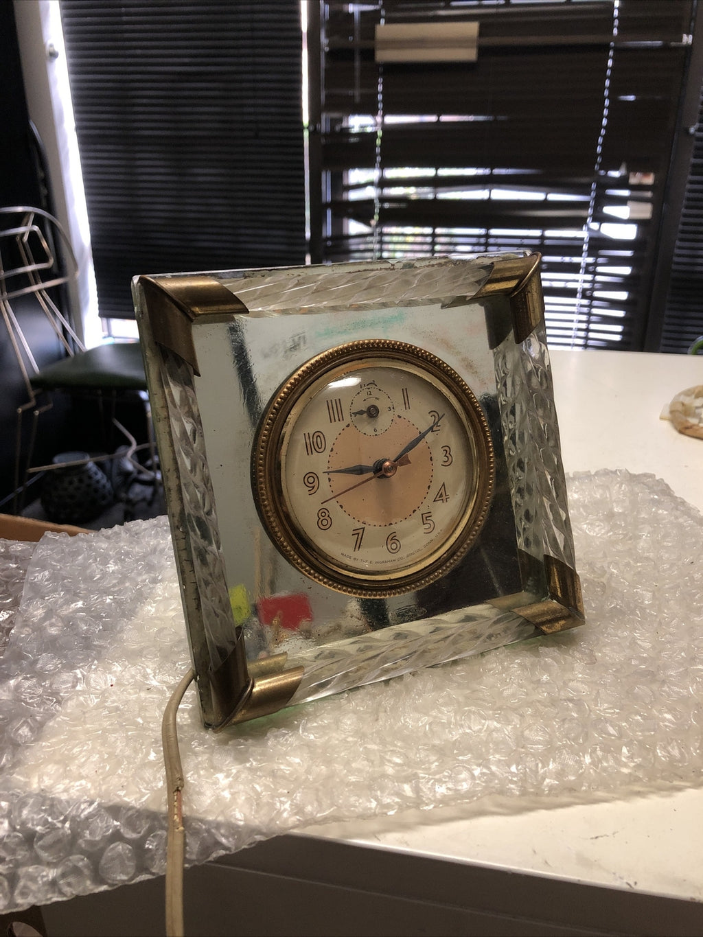 E. Ingraham Co. Vintage Mirror Clock0