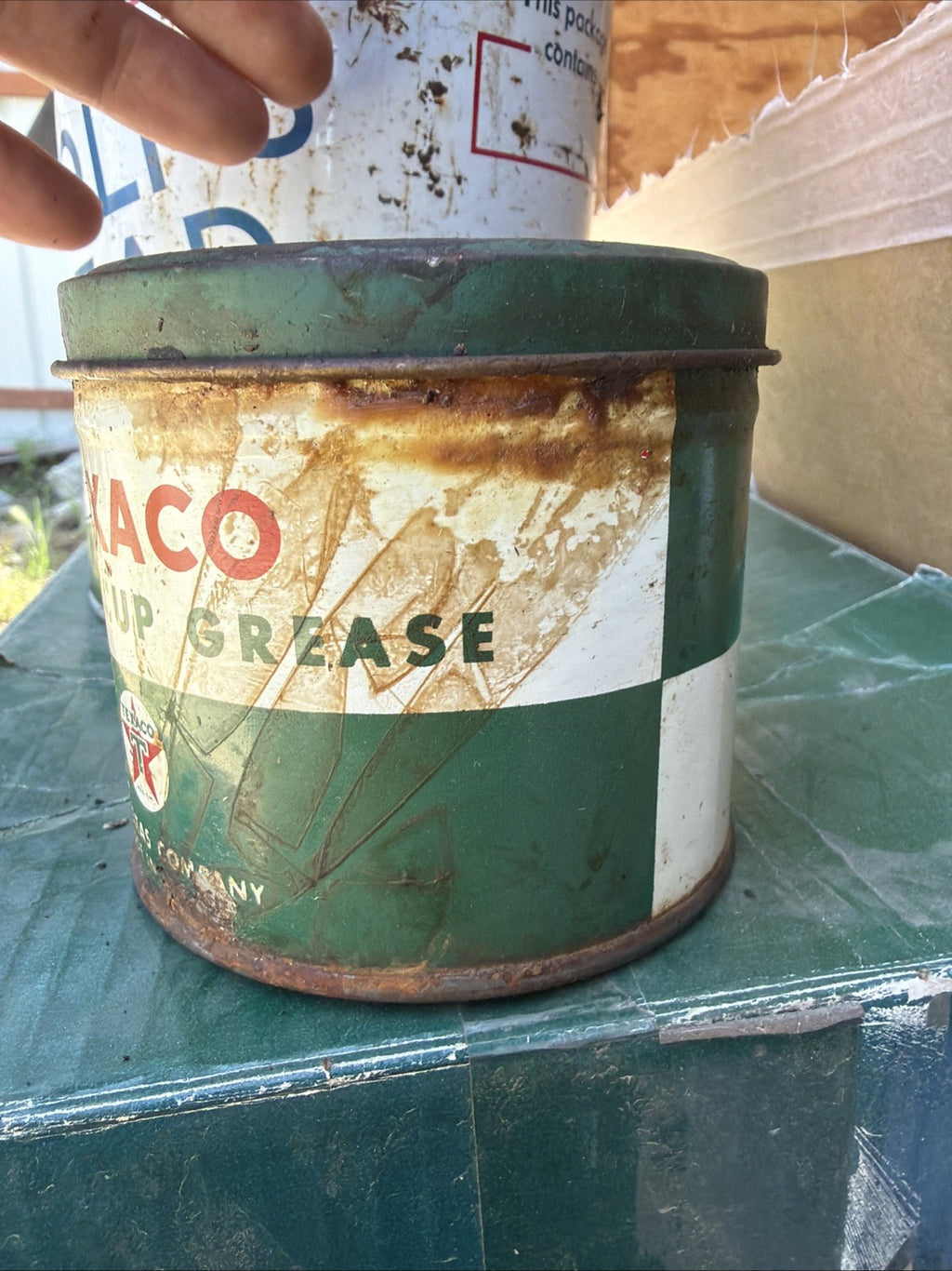 VINTAGE TEXACO MOTOR CUP GREASE METAL ONE POUND Quart TIN GREEN T Can1