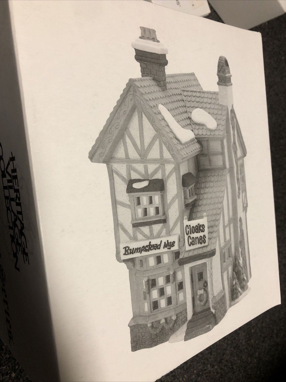 NIB Department 56 Dickens Village “Bumpstead Nye Cloaks And Canes” #5808-42
