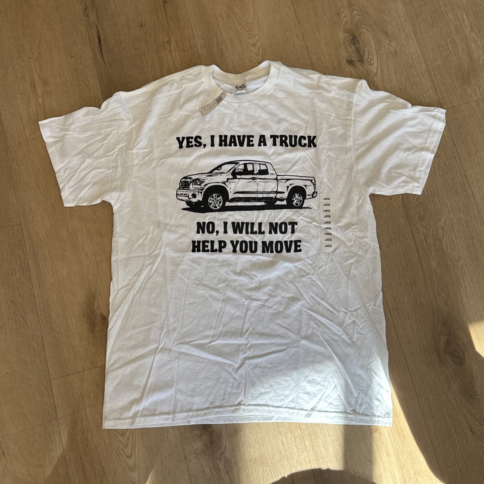 Vintage 2000s Yes I Have a Trunk Funny White Graphic T Shirt Size Large0