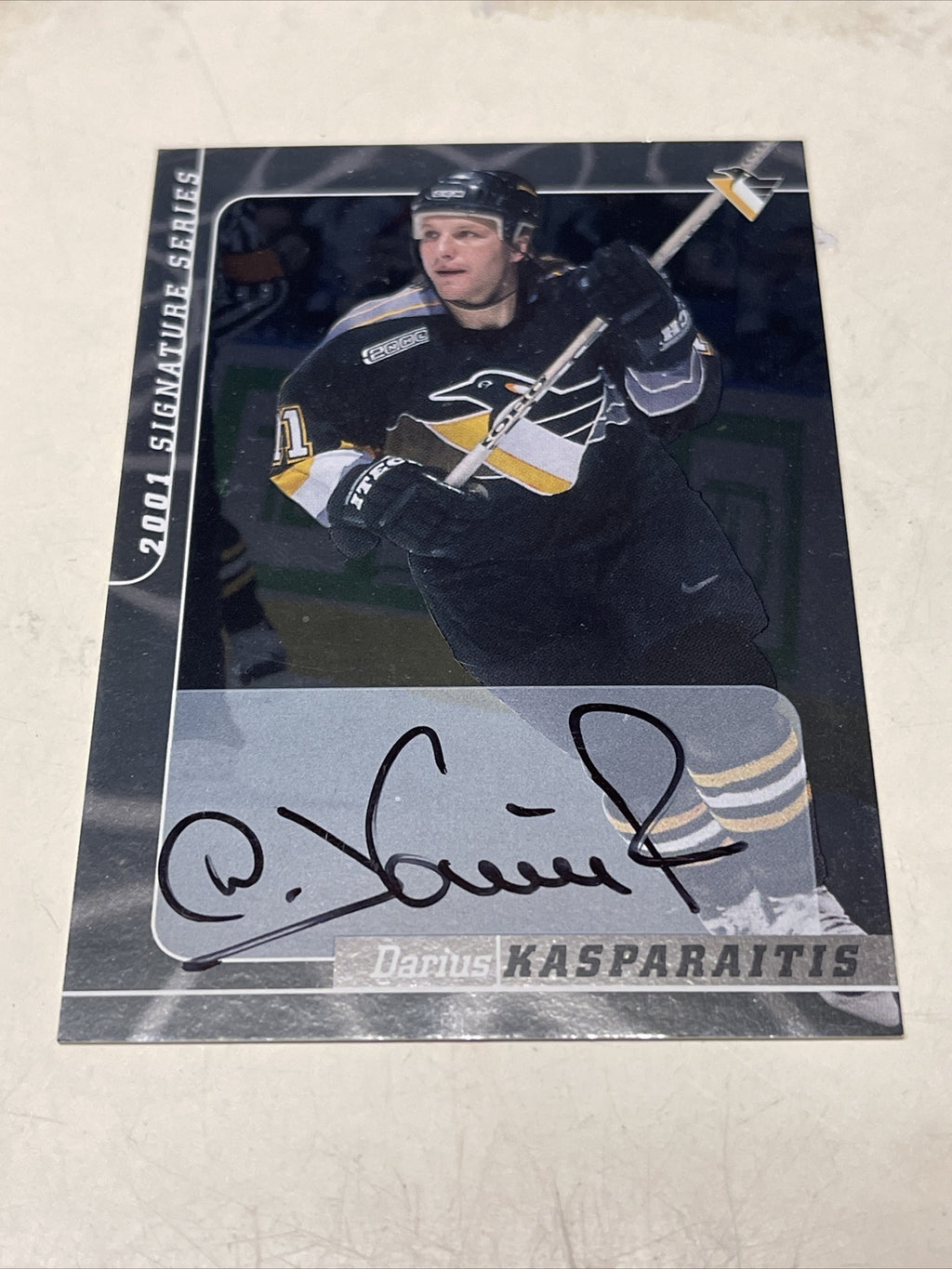 Darius Kasparaitis 2000-01 Rc On Card Auto Signature Series In The Game0