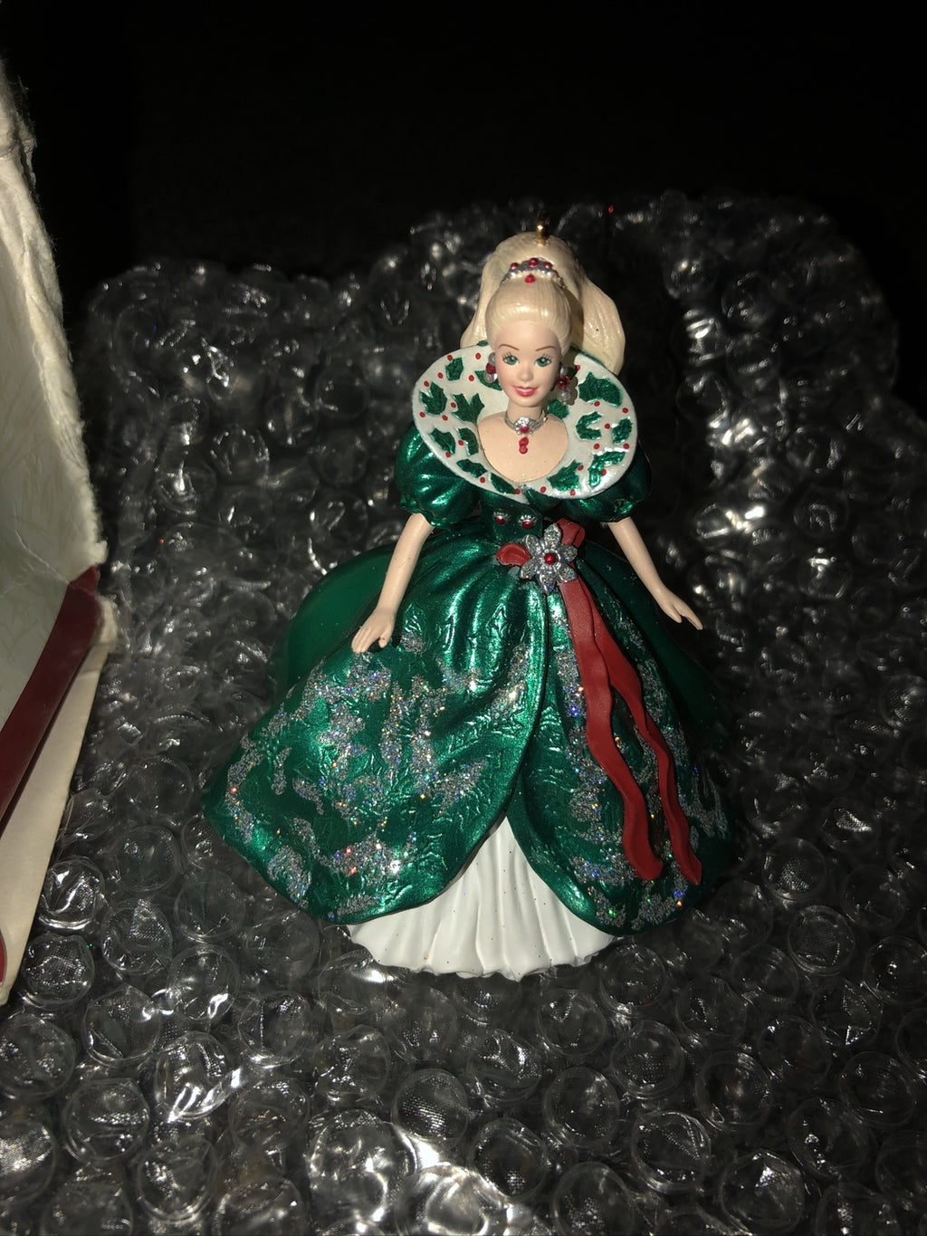 Hallmark Holiday Barbie Keepsake Ornament Collectors Series2