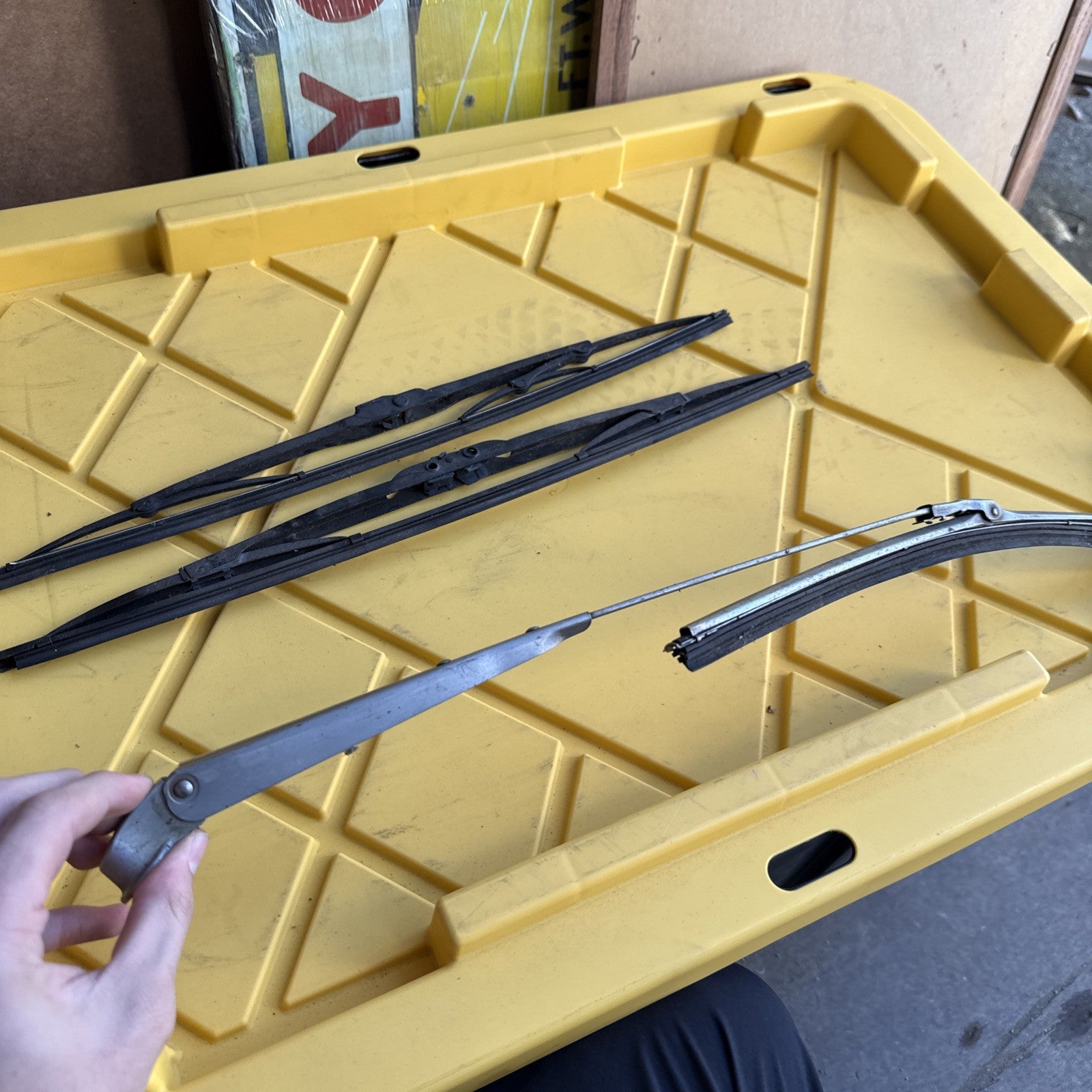 Set of Three VTG Windshield Wiper Blades Classic Car Hot Rod 18”&15" ANCO TRICO8