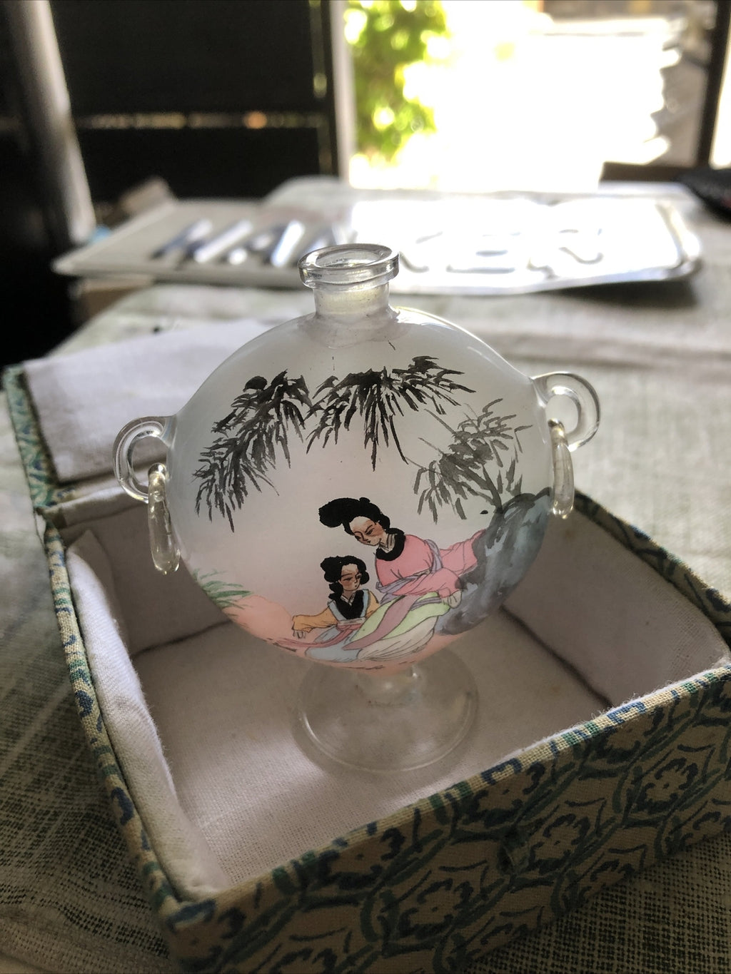 Hand Painted Snuff Bottle Chinese Ink Painting Blown Glass Decorative With Box2