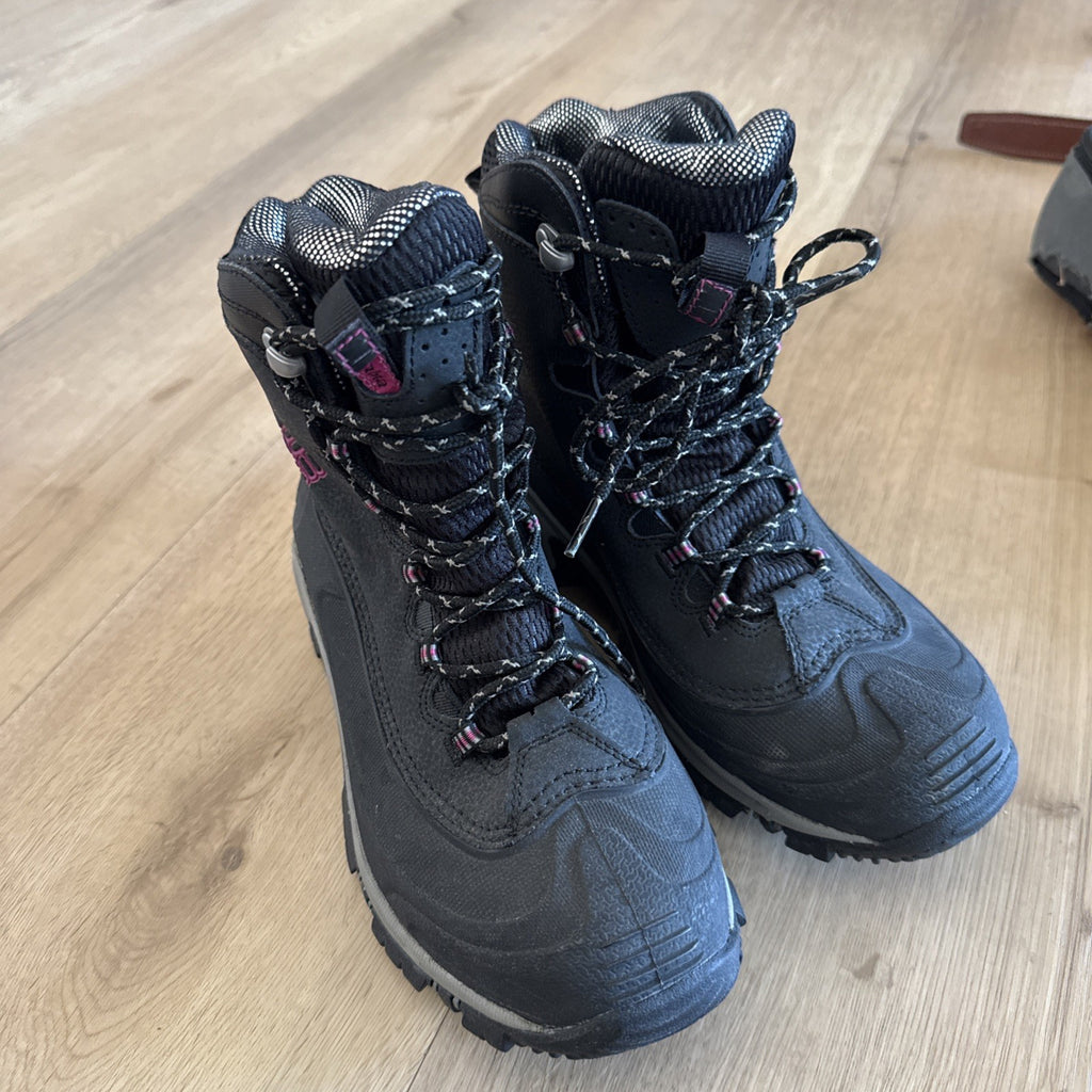Columbia Women's Arctic Trip Omni-Heat Waterproof Winter Boots Size 74
