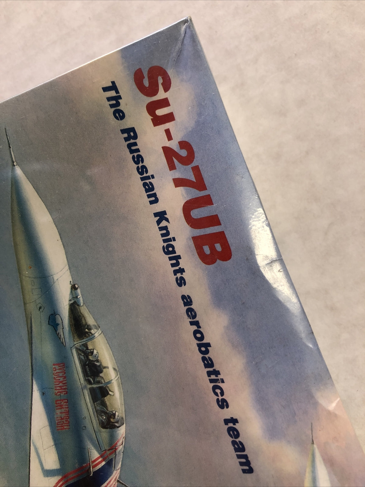 Su-27UB The Russian Nights Aerobatics Team Scale 1/72 SEALED2