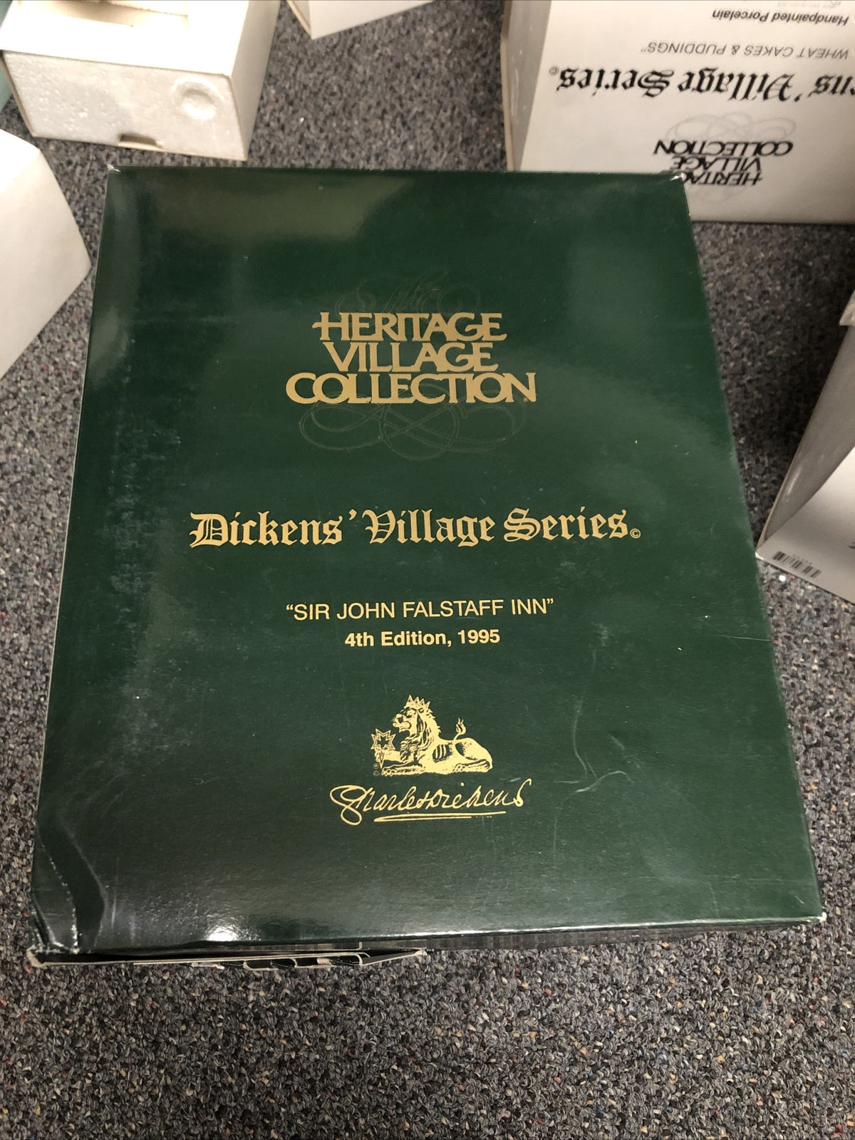 Dept 56 Sir John Falstaff Inn Dickens Christmas Village 4th Edition Original Box0