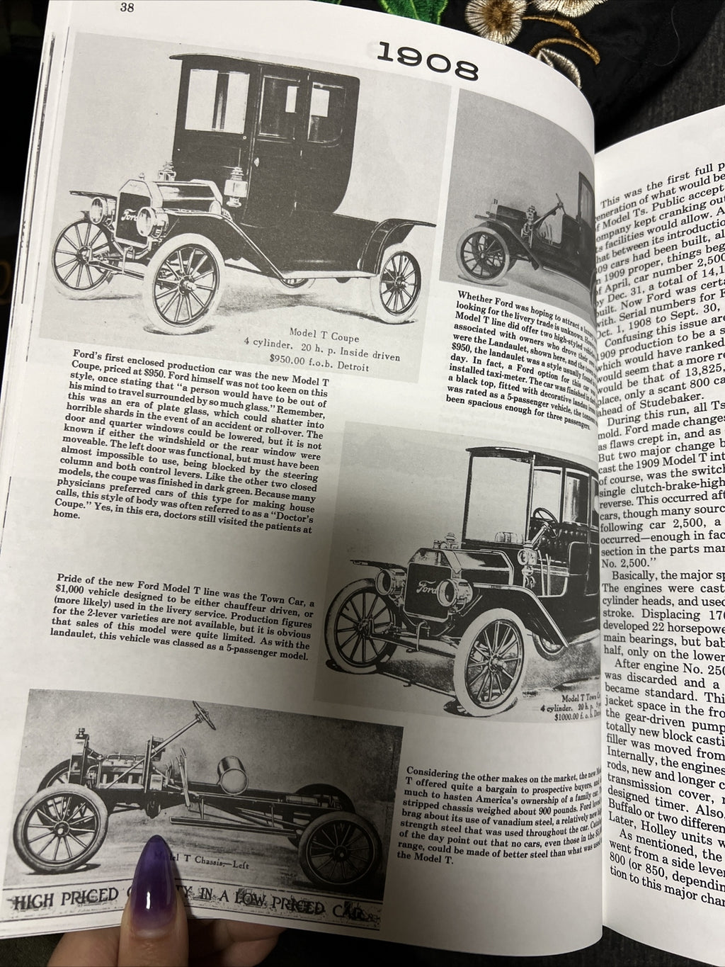90 YEARS OF FORD OF FORD 1903-1993-DAMMANN Hardcover Book CRESTLINE publishing3