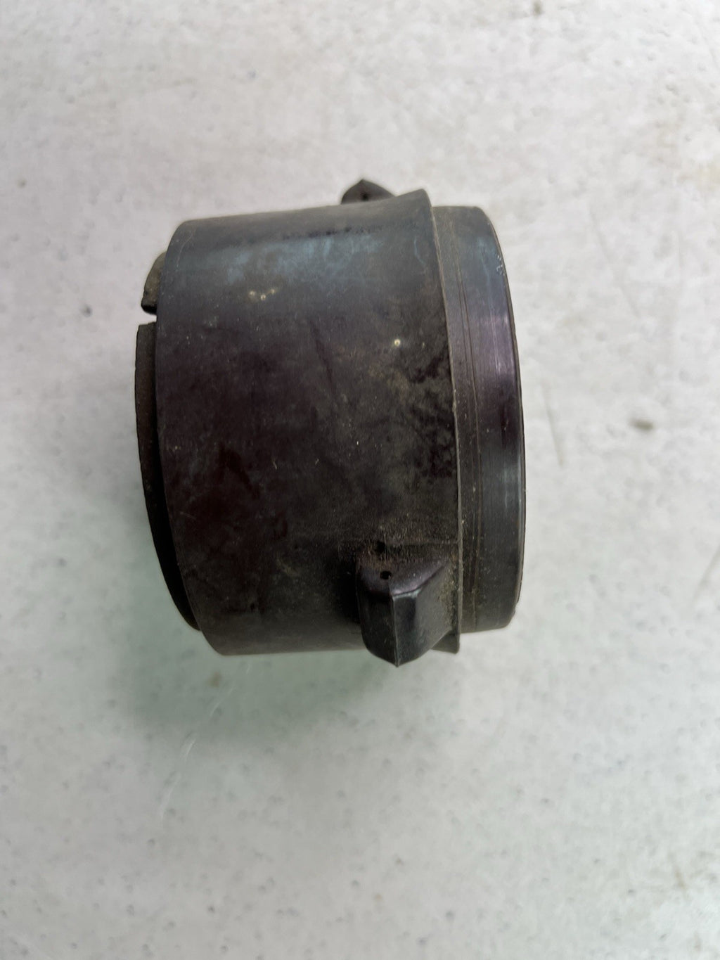 Vintage 8-Cylinder Bakelite Distributor Cap – Early Ignition Era Hot Rod Rat Rod3