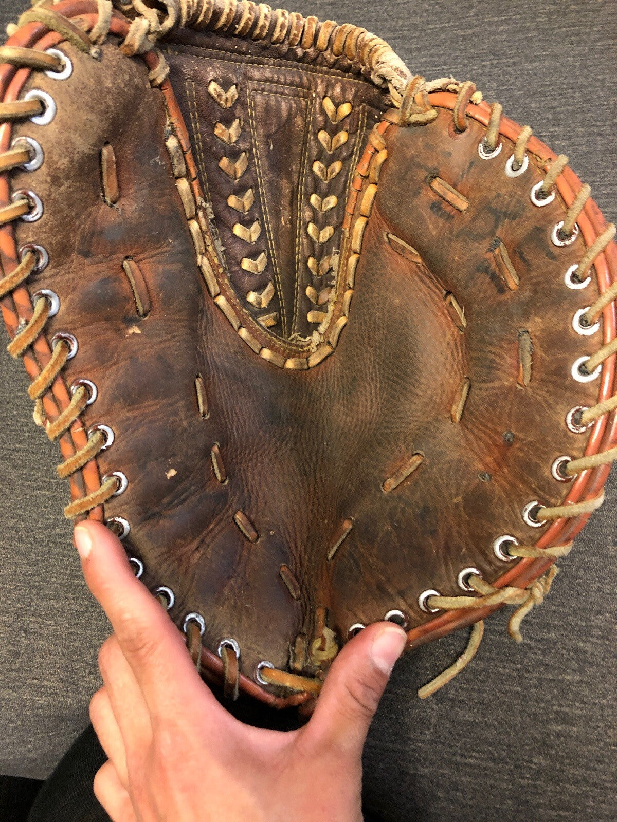 Vintage Baseball Glove - Left Hand- Leather - Vintage *Alberto #17* MBA5
