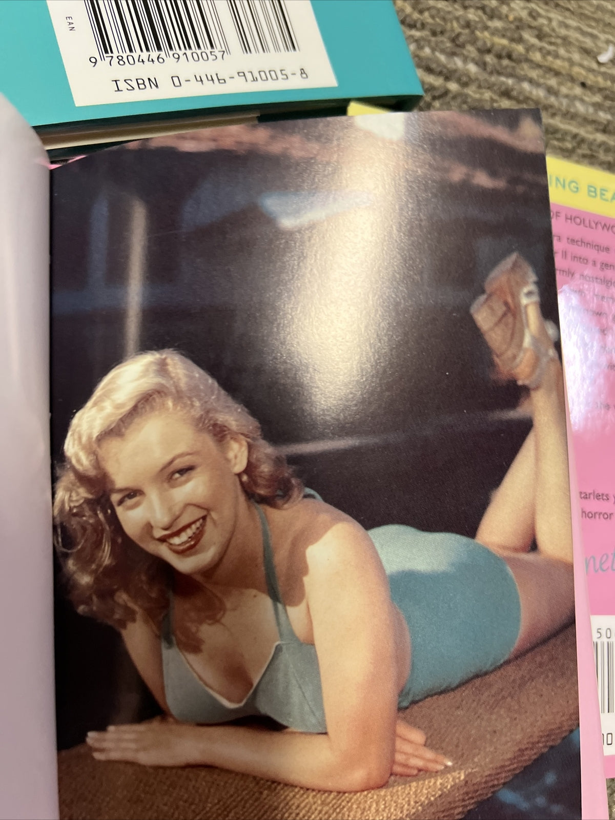 Bernard of Hollywood Pin Ups Blondes Redhead Beinettes Vintage Pin Up Girl Books2
