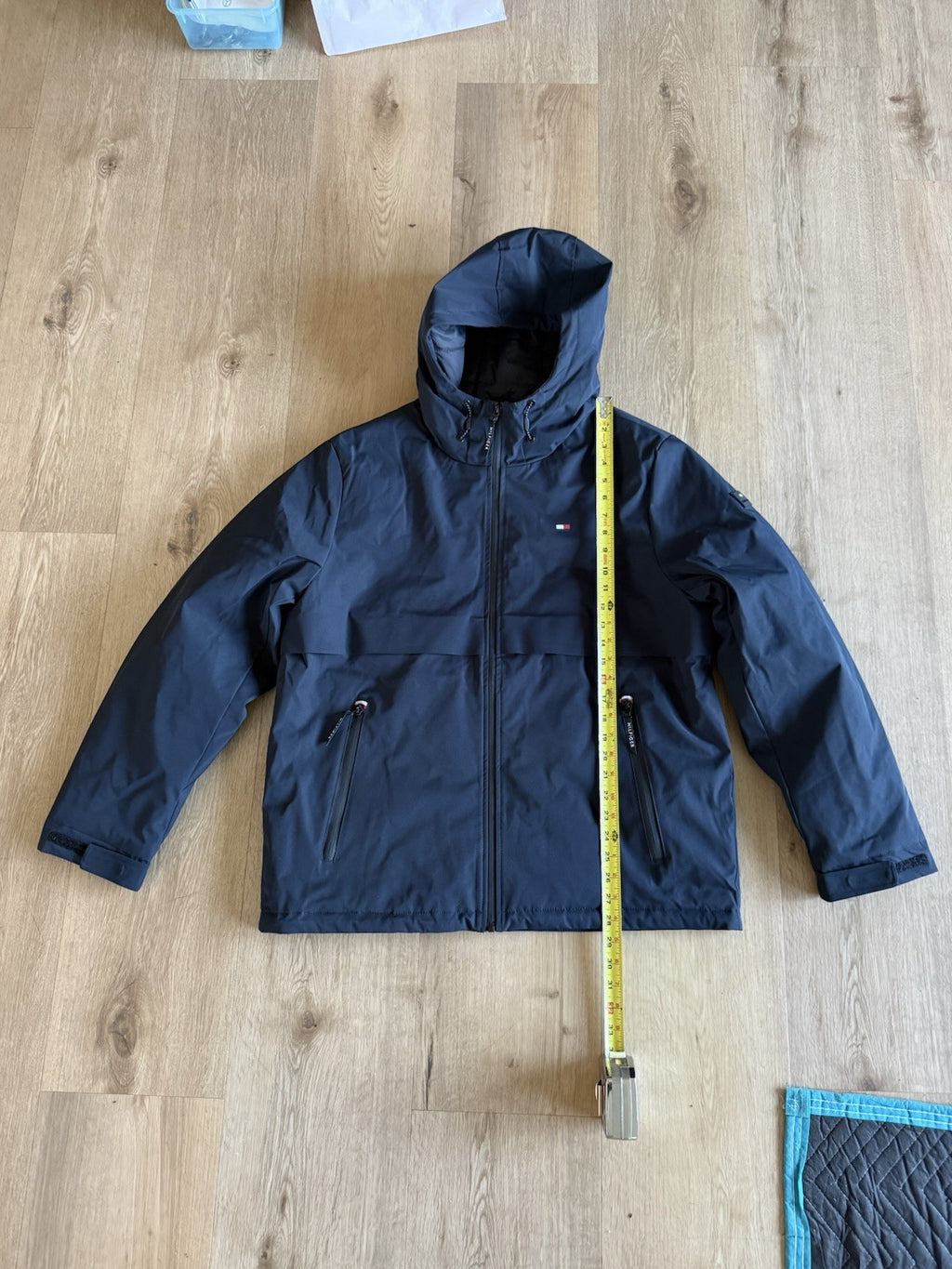 Black Tommy Hilfiger windbreaker jacket  Size L 5