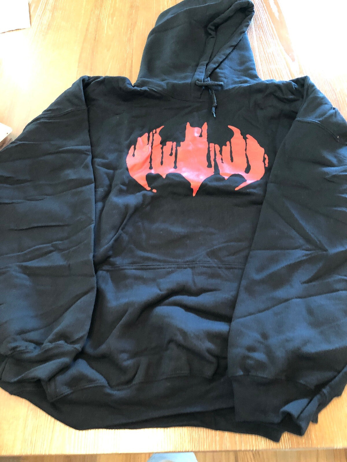 Vintage NWOT Hoodie Sweat Shirt Red Bat Man Batman Size 3XL0