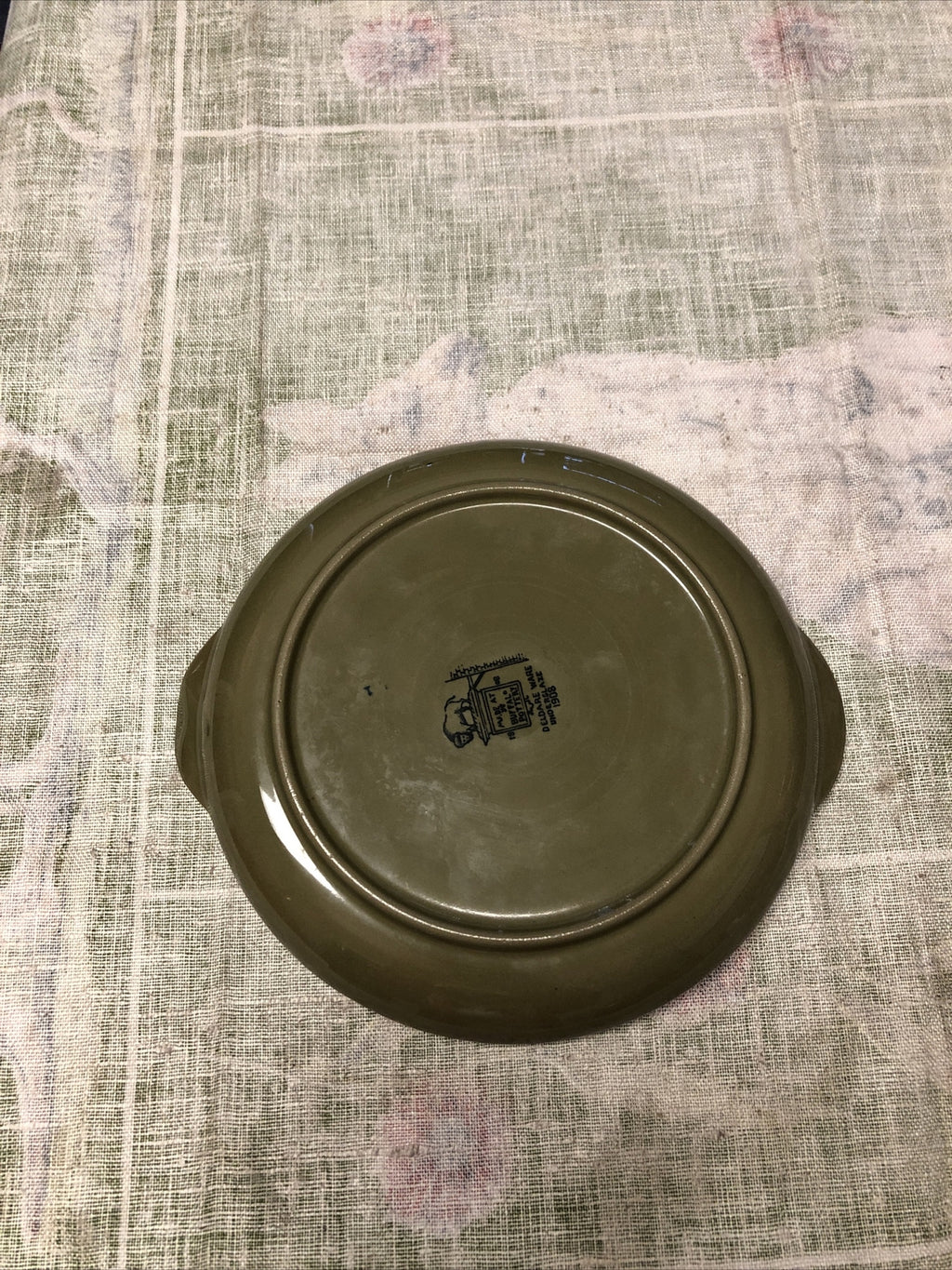 1908 BUFFALO POTTERY DELDARE WARE CALLING CARD TRAY (YE LION INN) 8”x7”3