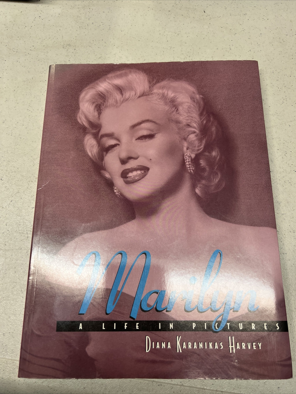 Marilyn Monroe A Life In Pictures Book Diana Karanikas Harvey  , Vintage Book0