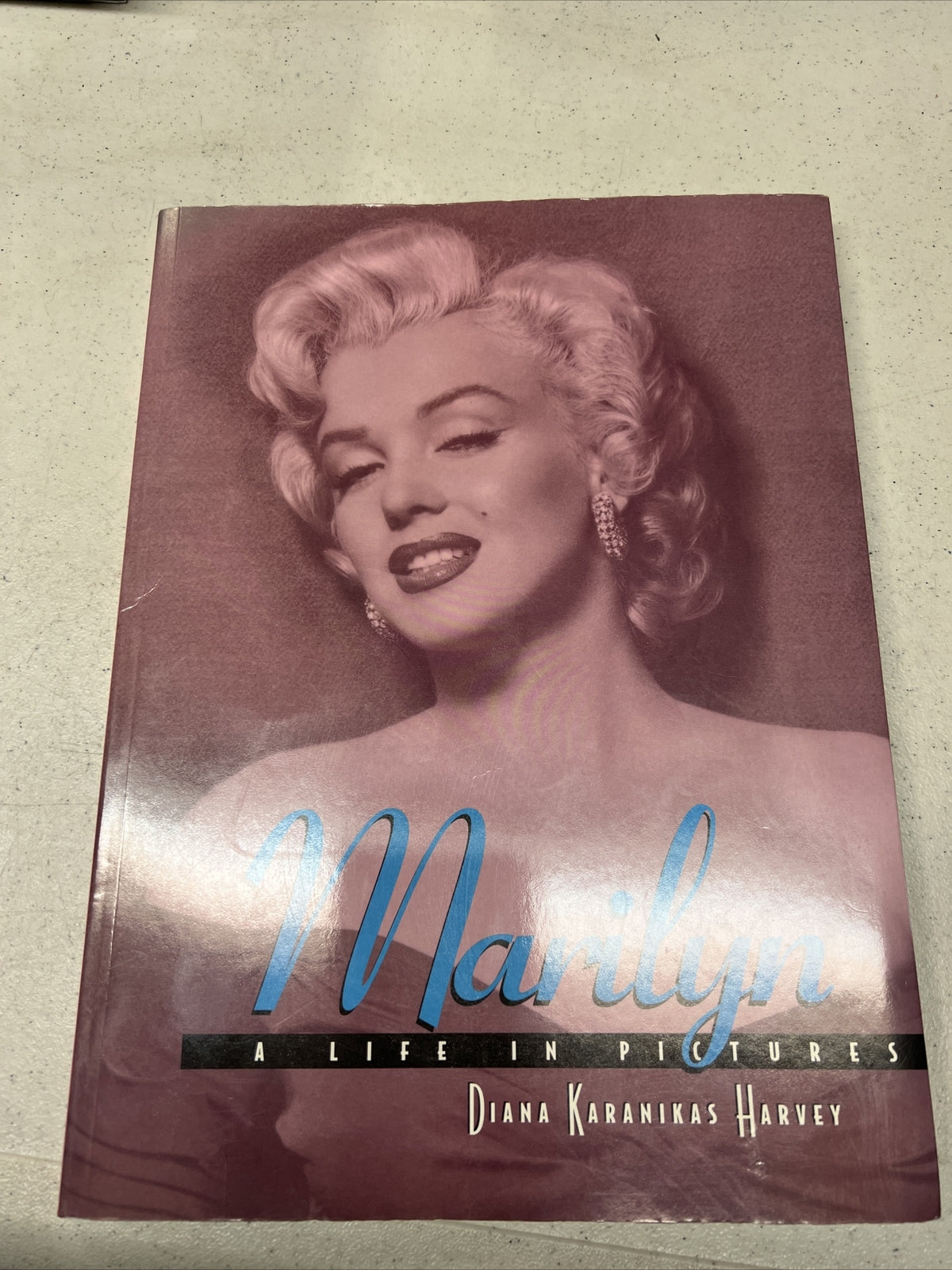 Marilyn Monroe A Life In Pictures Book Diana Karanikas Harvey  , Vintage Book0