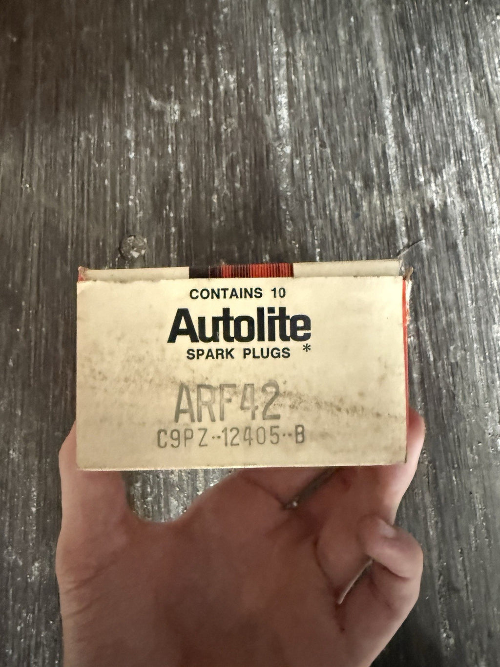 Full Unopened Box 10 NOS Motorcraft Autolite ARF42 Spark Plugs0