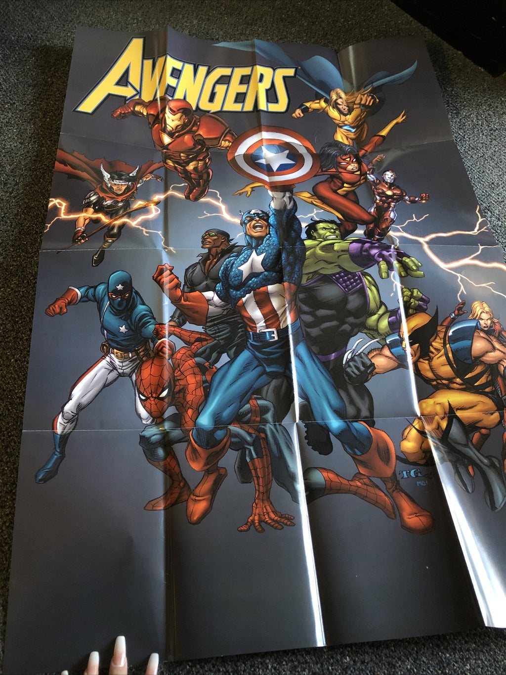 MARVEL COMICS - AVENGERS POSTER - 24”x36”  20050