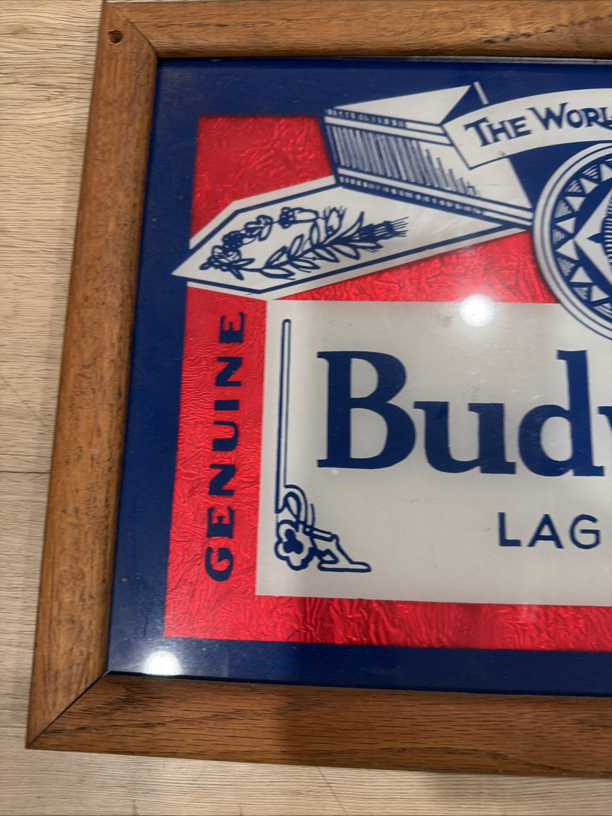 Vintage 1980s Budweiser World Renowne Wood Framed  Beer Sign 17.5" x 11.5 Unique1