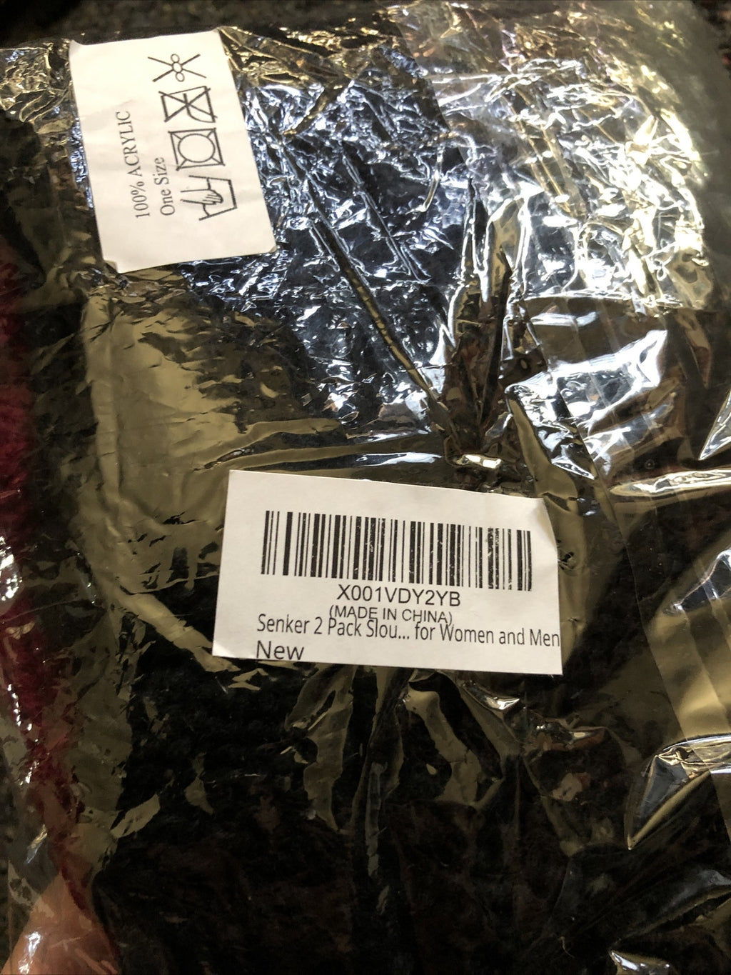New Pack Of 2 Beanies Burgundy & Black4