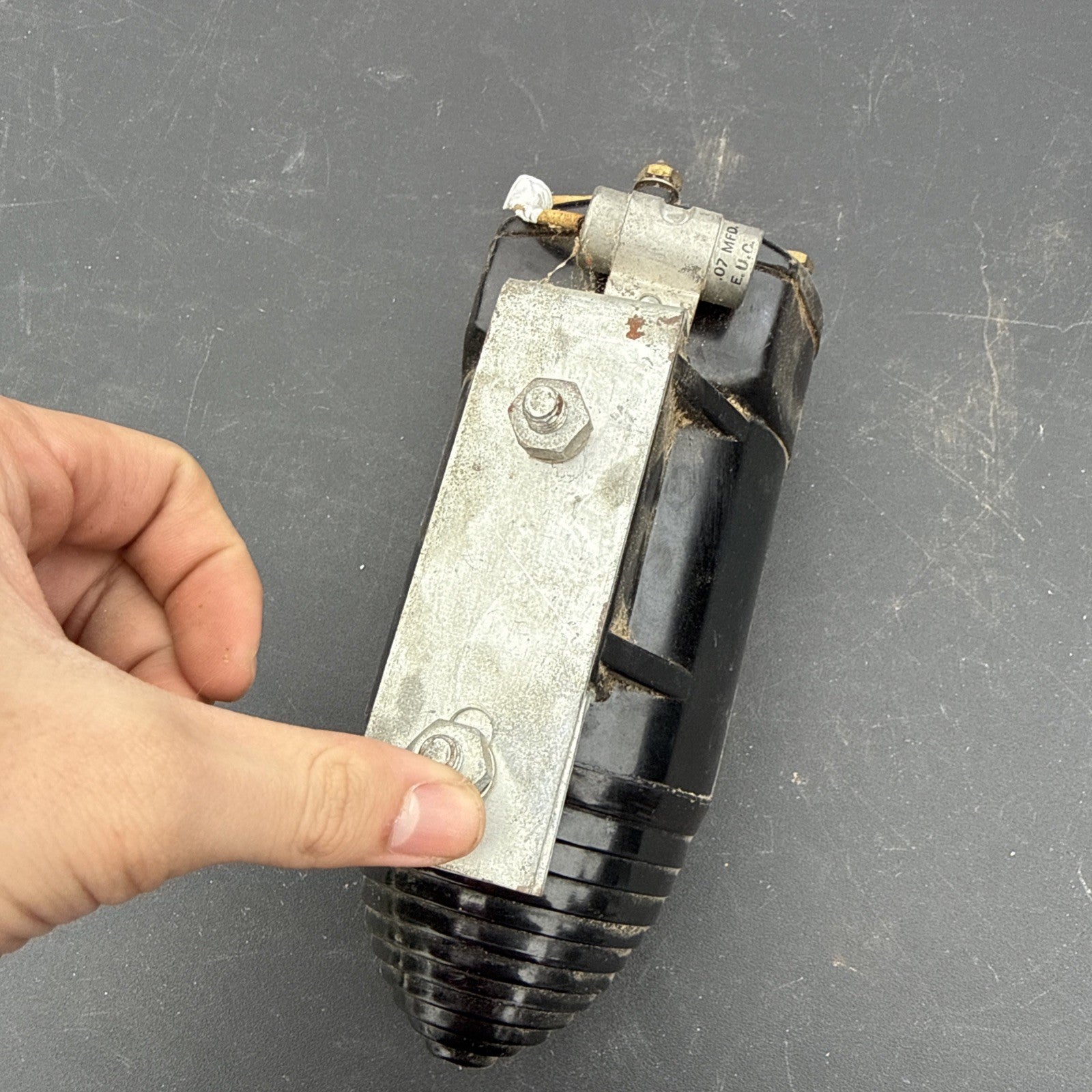 Vintage Holthouse Beehive Ultra High Frequency Ignition Coil 24v SCTA HotRod3