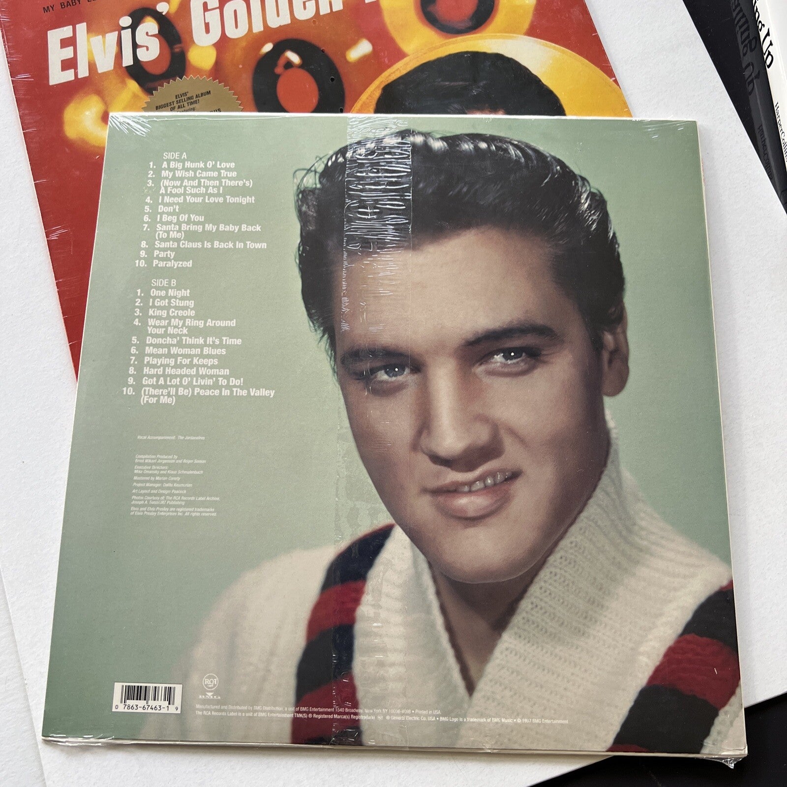 Two Elvis Presley Records, Elvis’ Golden Records , Gold Records Vol 2 4
