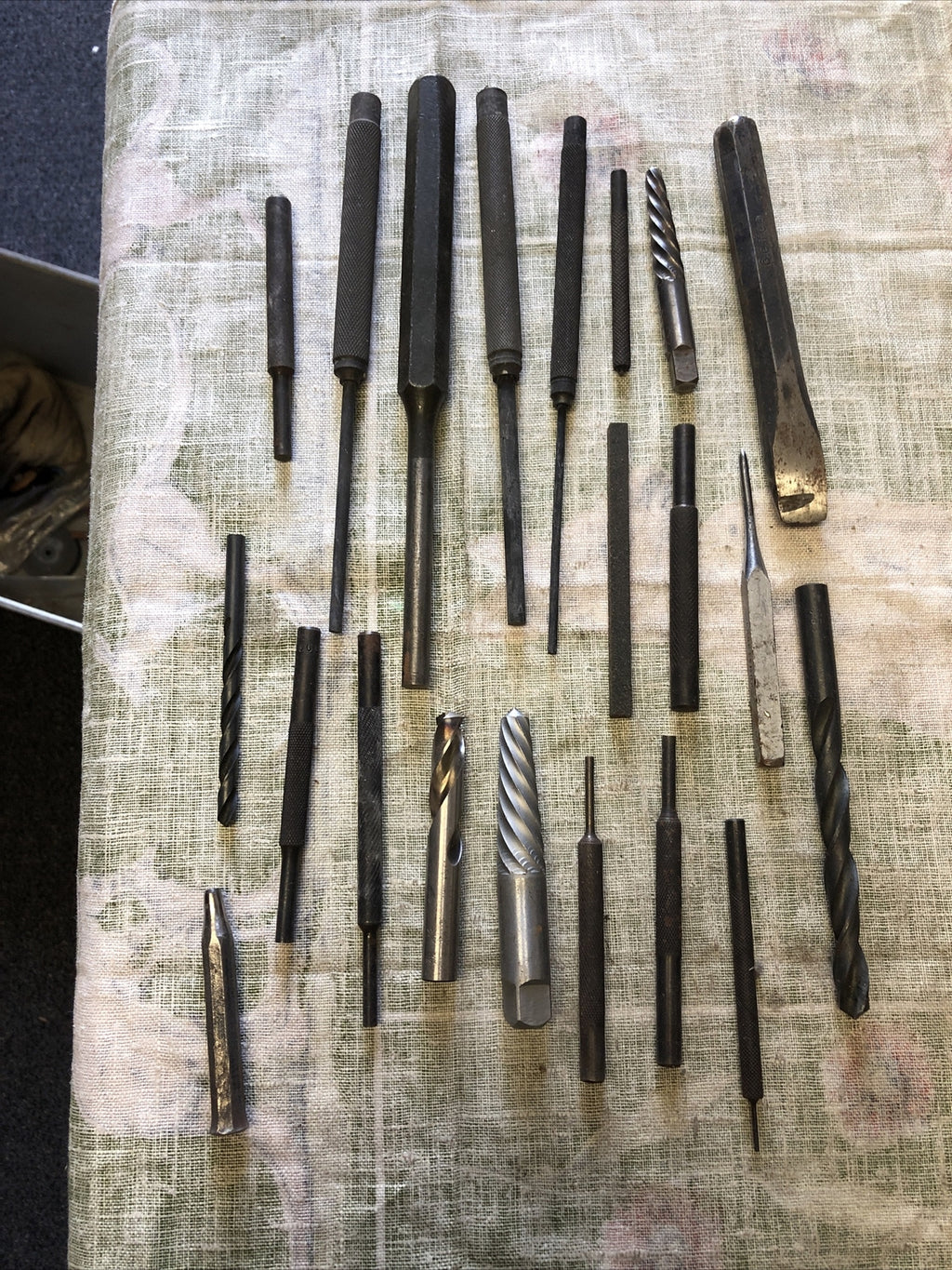 Vintage Mixed Lot Of 21 Tools Hargrave Threadit Etc. Drill Bits0