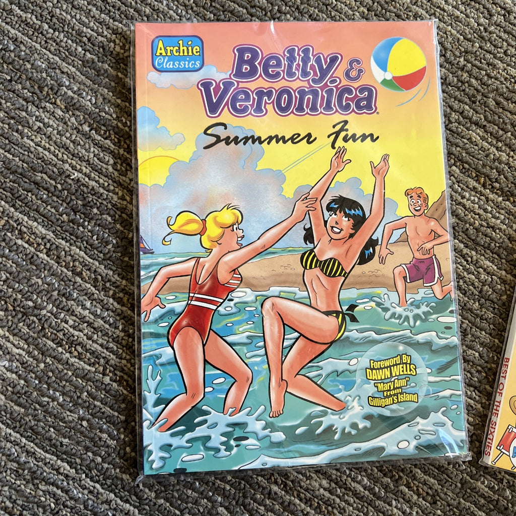 3 Archie Classics Comic Books, Betty Veronica, Best of Sixties, Josie Pussycats 1