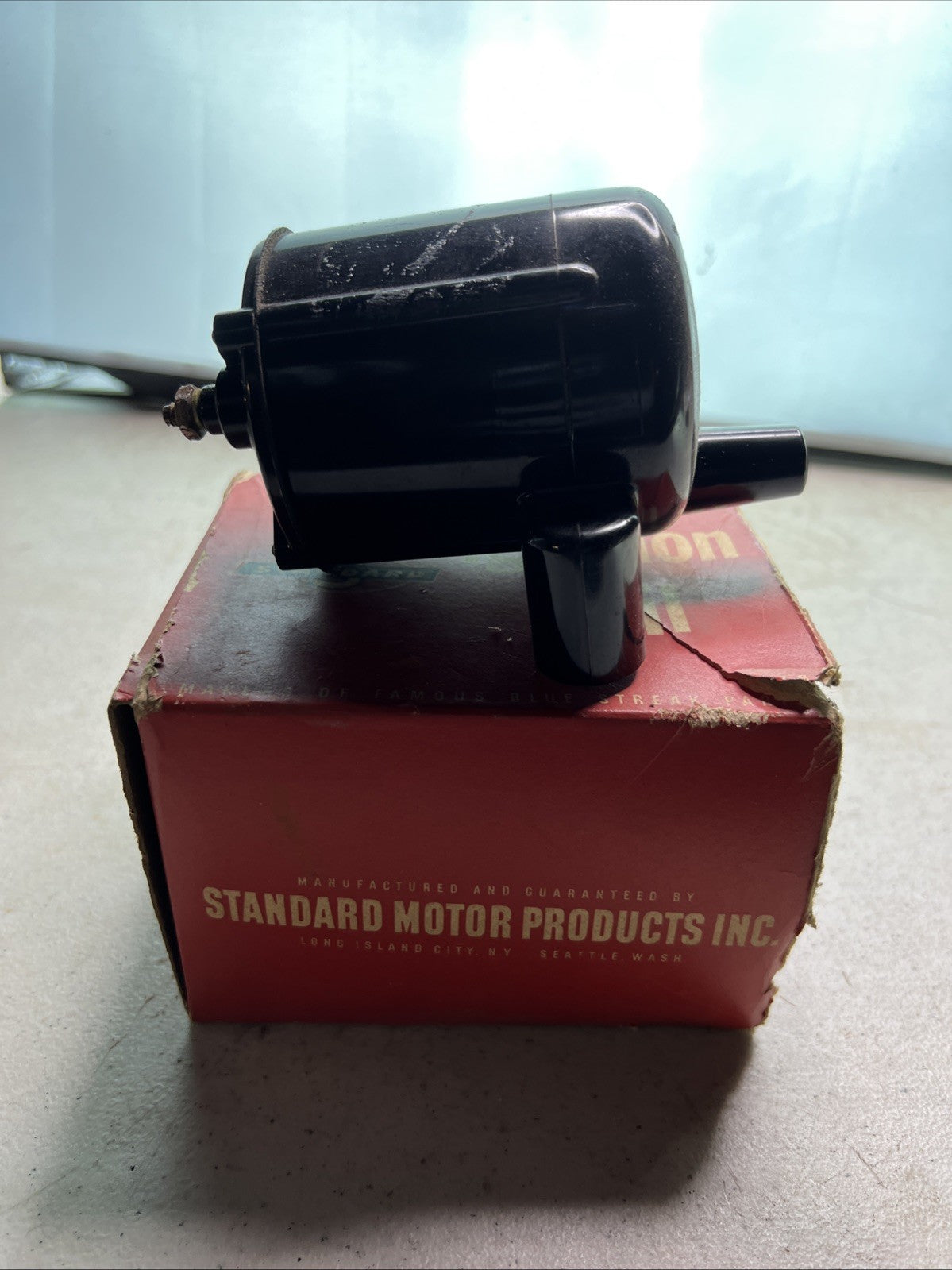 Ignition Coil  Standard Motor Products  USA Made Vintage Car Part0