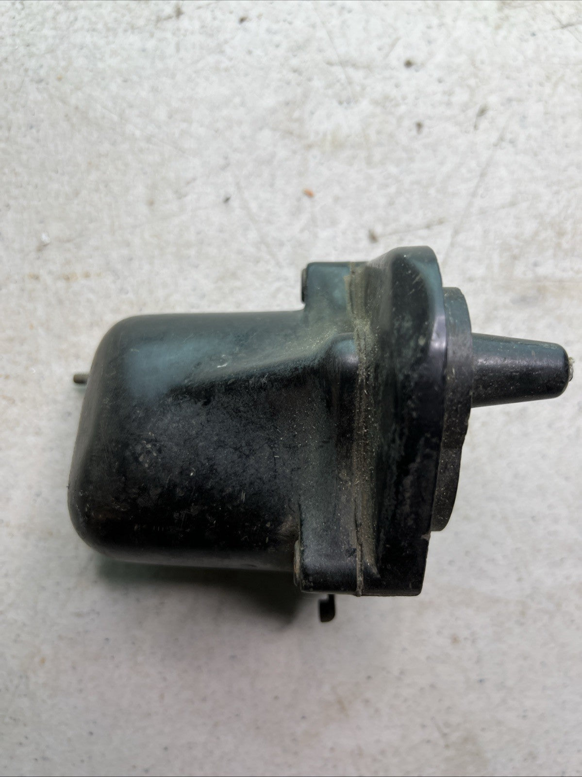 Vintage 1930's 1940's Ford Ignition Coil 6 Volt0