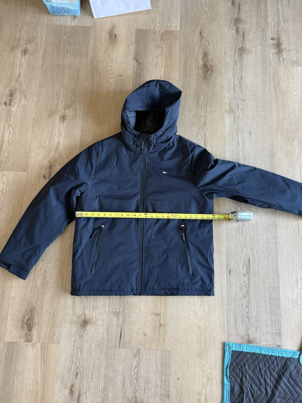 Black Tommy Hilfiger windbreaker jacket  Size L 6