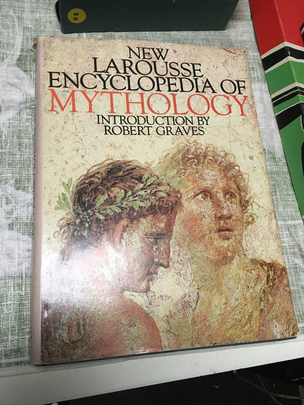 NEW LAROUSSE ENCYCLOPEDIA OF MYTHOLOGY ROBERT GRAVES0