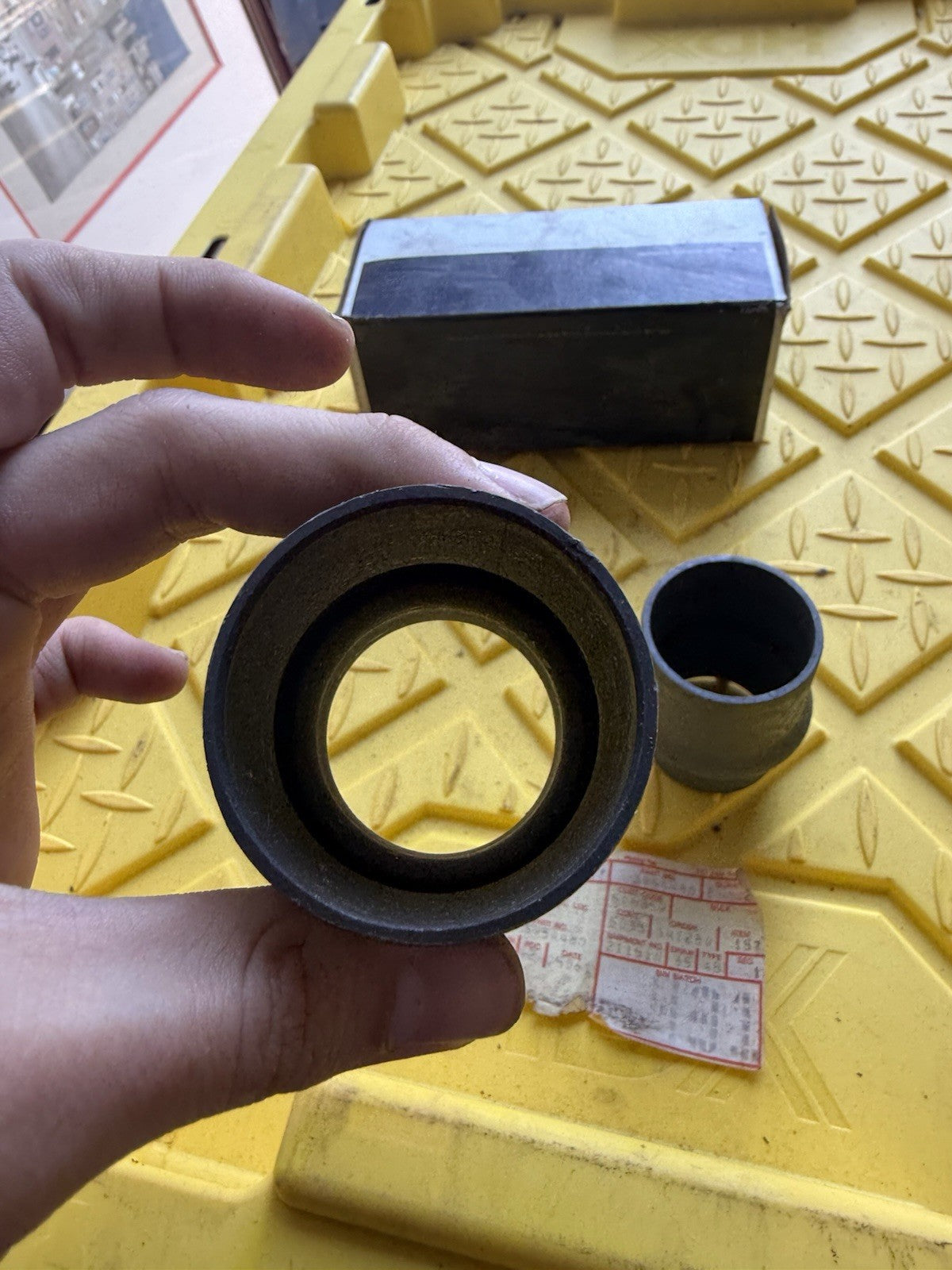 (1) NOS GM 3954480 68-70 GTO Chevelle Camaro 12-Bolt Pinion Spacer Sleeve5