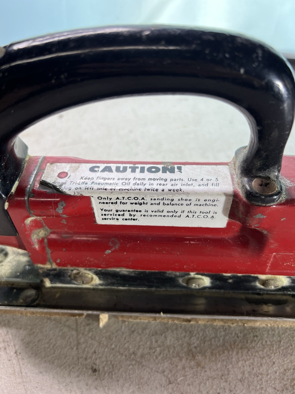 Vintage ATCOA Pneumatic Straight-Line Air Sander – Red Body1
