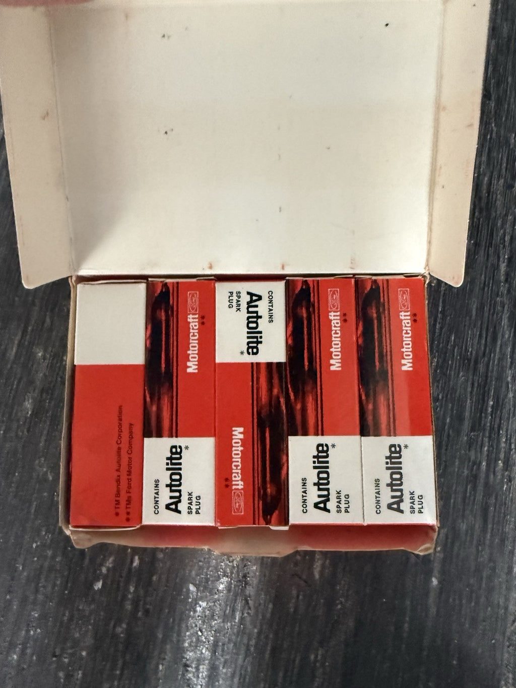 Full Unopened Box 10 NOS Motorcraft Autolite ARF42 Spark Plugs2