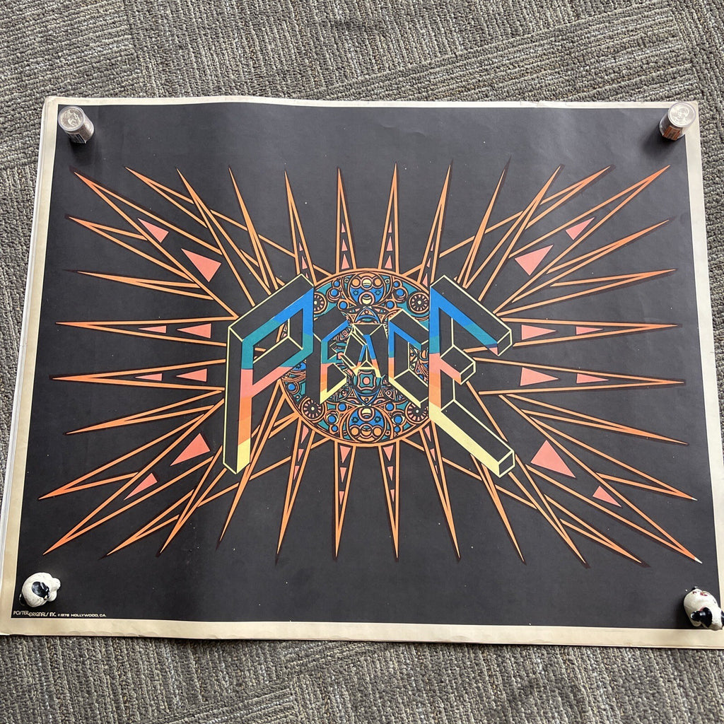 #198 1976 Vintage Peace Love Freedom Hippie Headshop Blacklight Poster 23” X 29”0