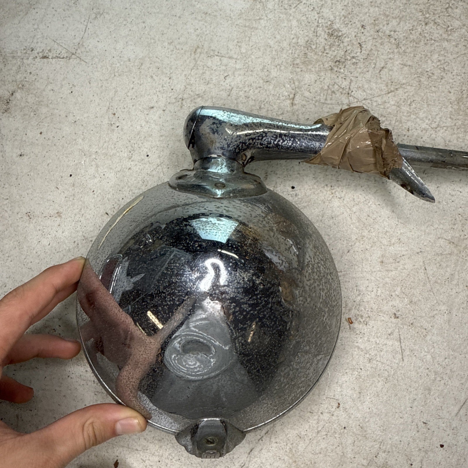 Nice vintage 1950's Unity car or truck spotlight , 5.5" bulb3