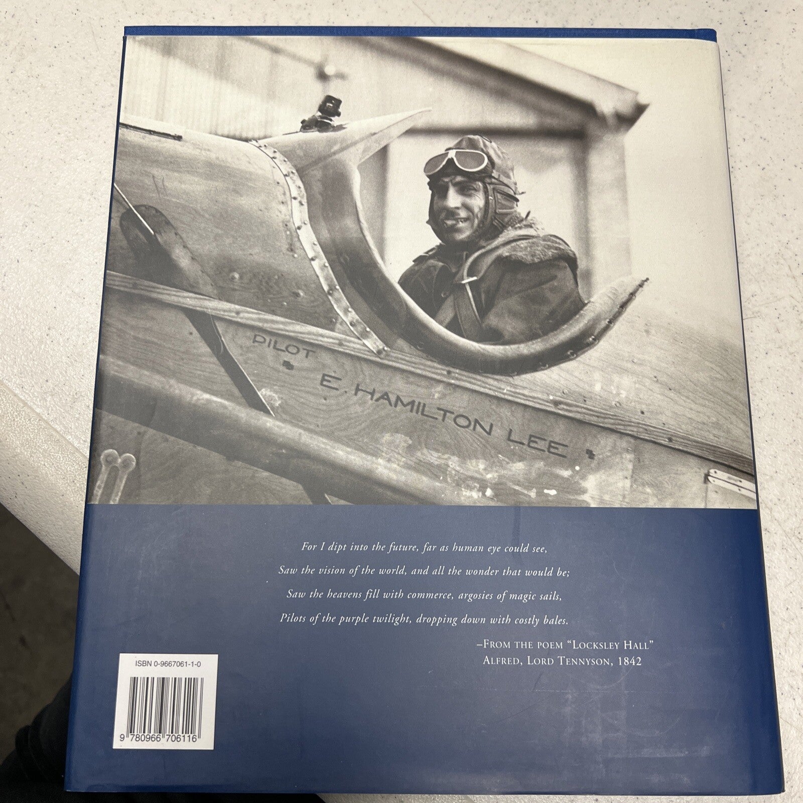 United Airlines The Age Of Flight A History Of America's Pioneering Airline 200110