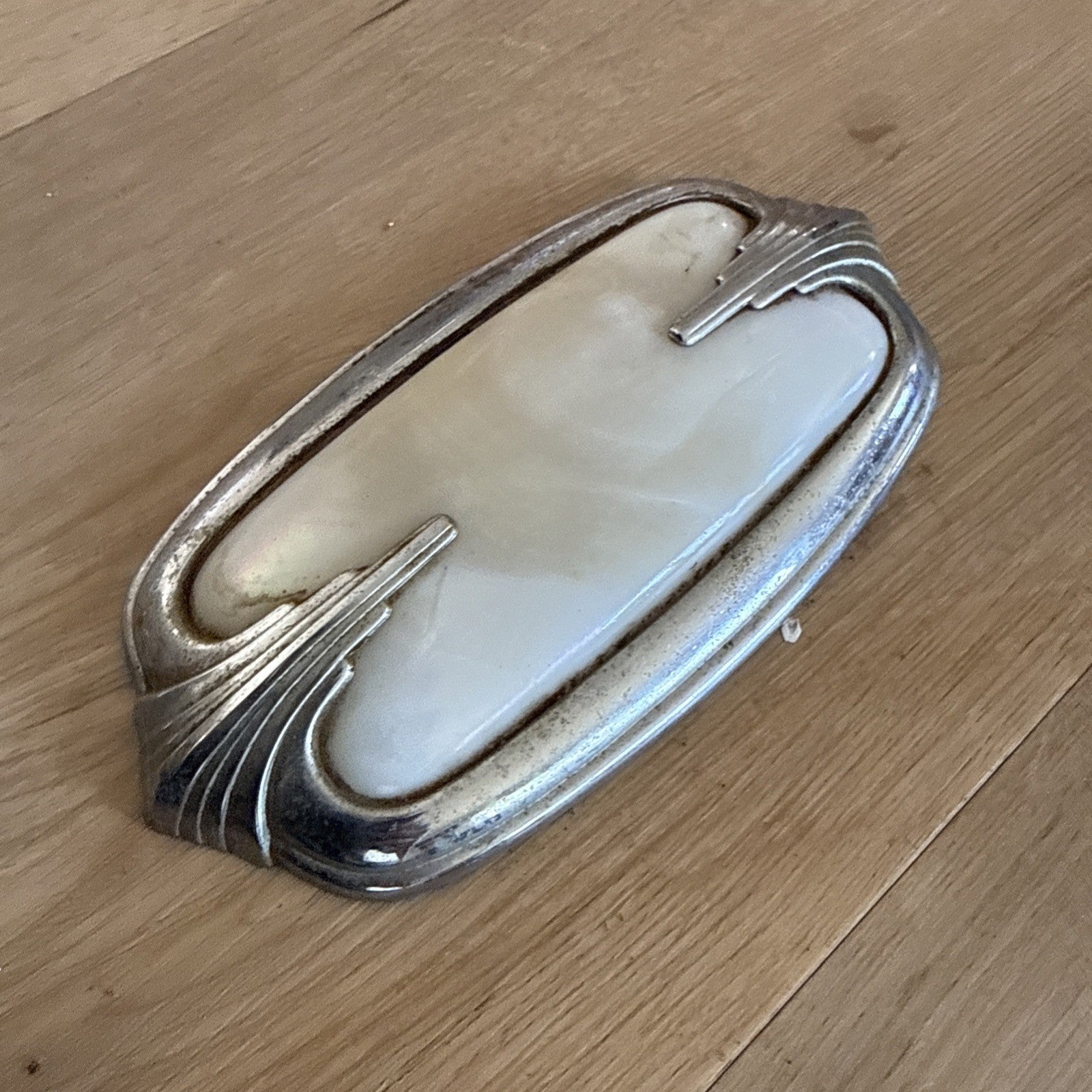 Vintage 1930/40's Buick Interior Dome Light Milk Glass Rat HotRod Art Deco Style0