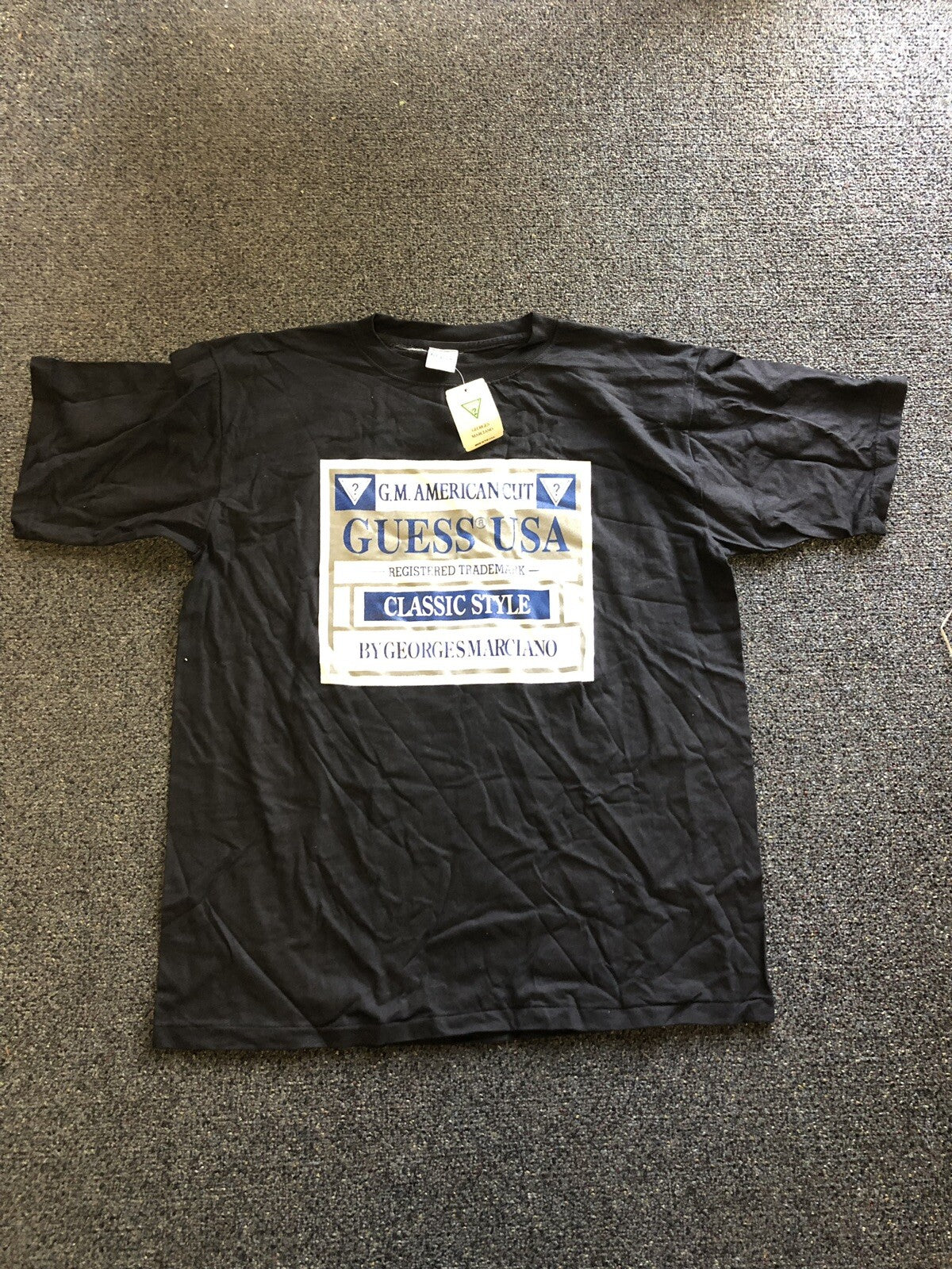 NOS 1990s Guess USA Big Logo Text T-shirt Georges Marciano NWT0