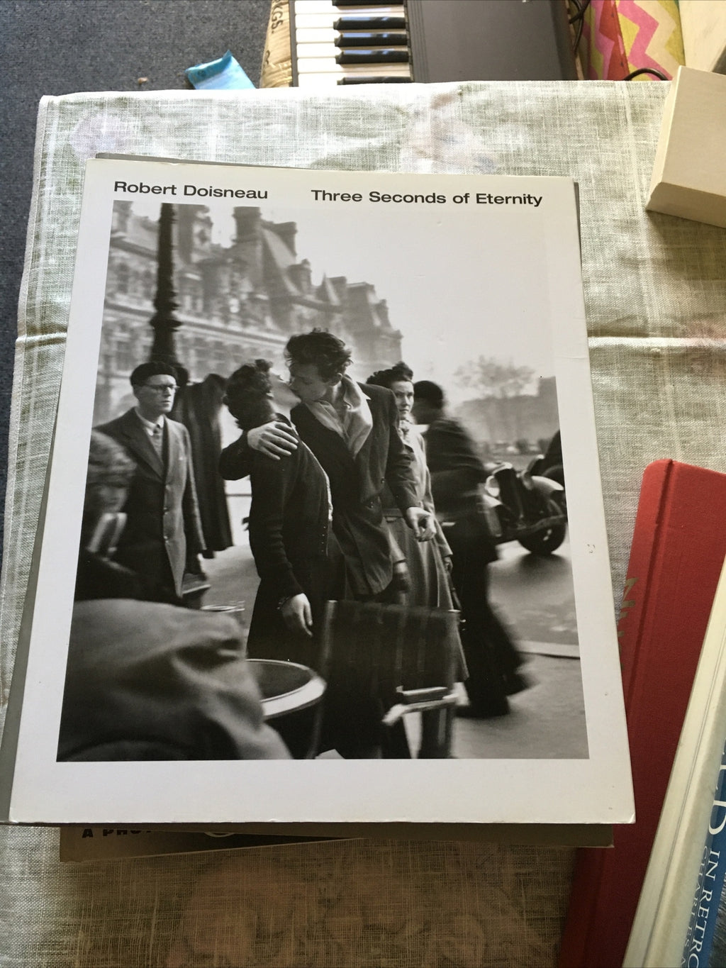 Robert Doisneau Three Seconds of Eternity0