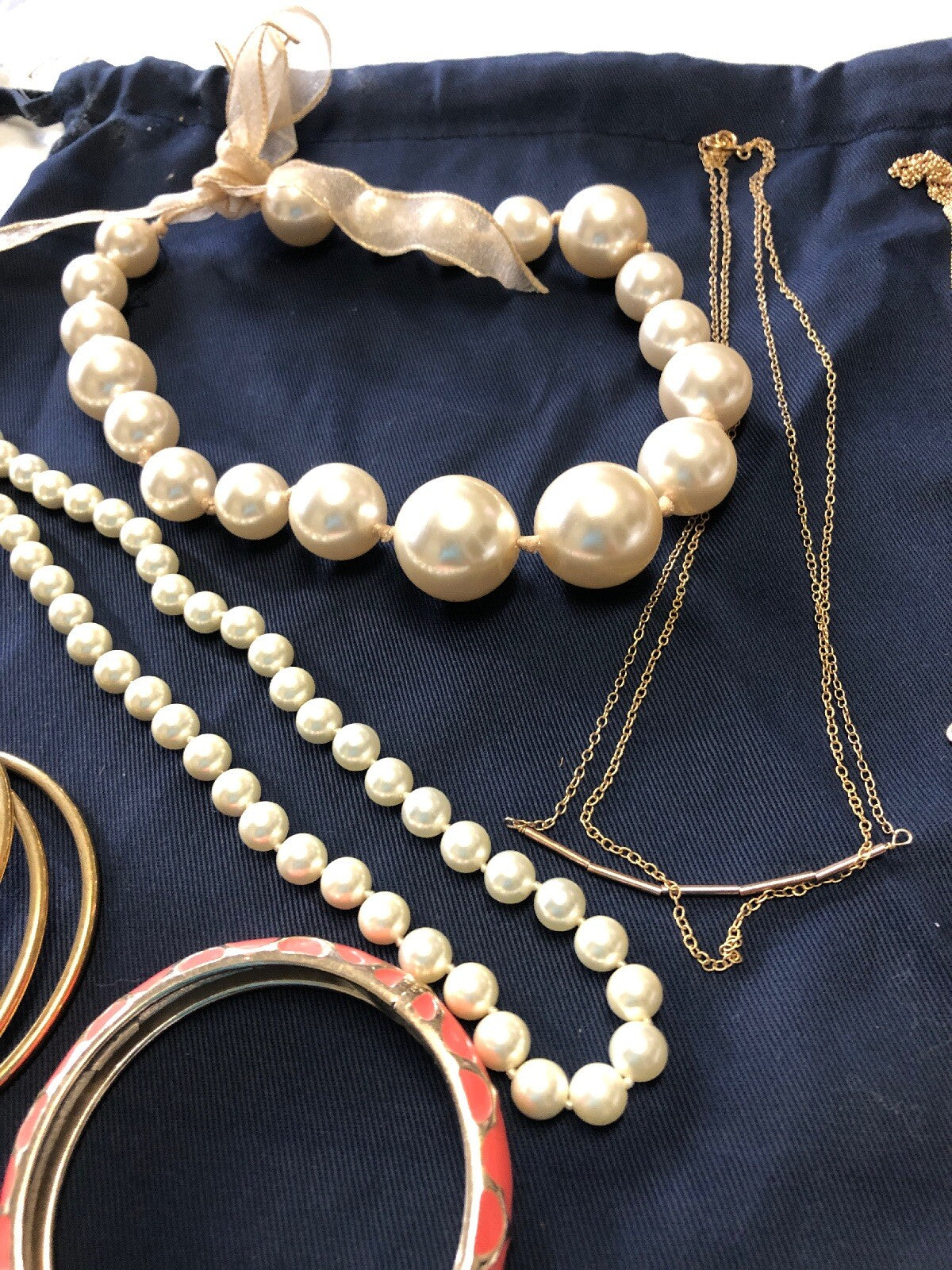 Gold tone metal jewelry lot, necklace, brooch/earrings, Bracelet, Peal, Opal3