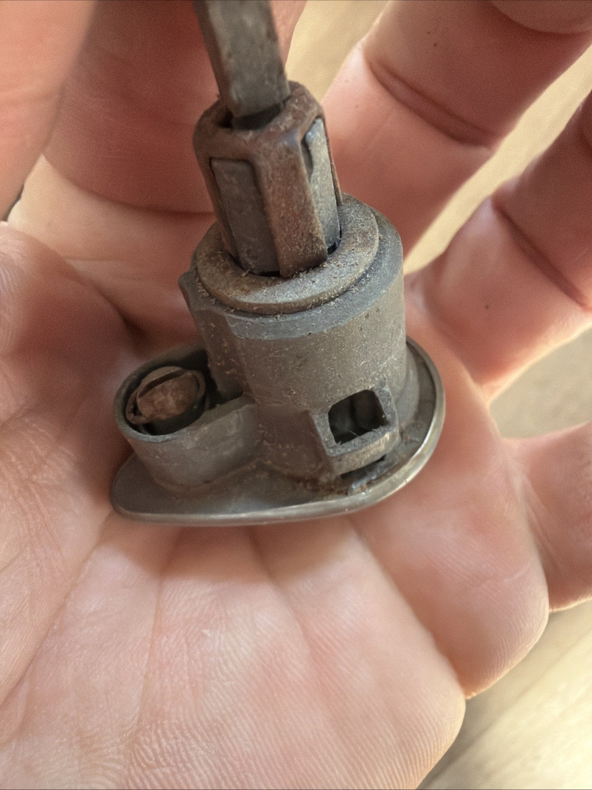 1941 1942 1946 1947 1948 CHEVROLET CAR EXTERIOR DOOR CYLINDERS Lock3